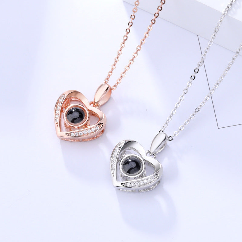 Smart Projection Necklace